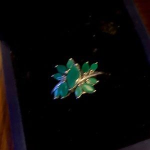 Genuine Brazilian emerald ring..new